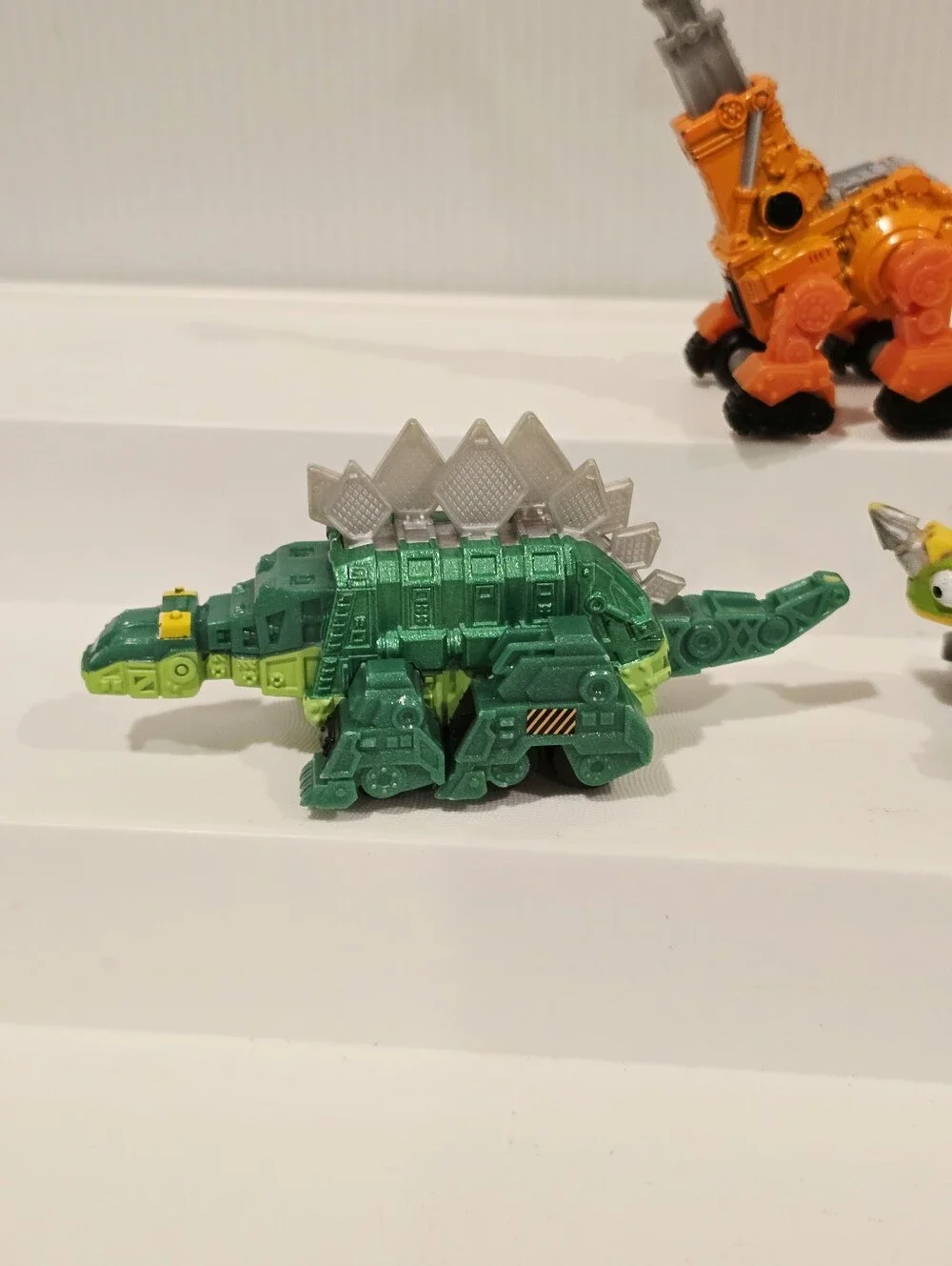 Netflix DreamWorks Dinotrux Vehicle Set
